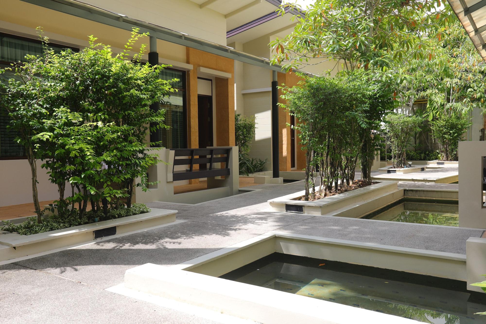 A2 Pool Resort - Sha Plus Phuket Exterior photo